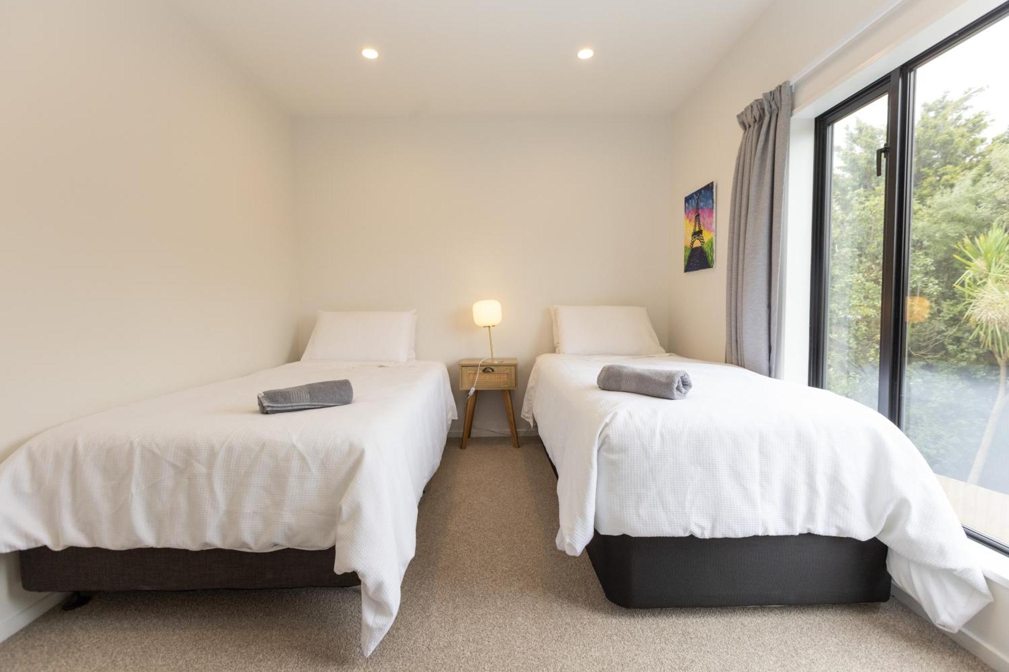 Addington Soho Two Bedroom Townhouse Christchurch Exterior photo